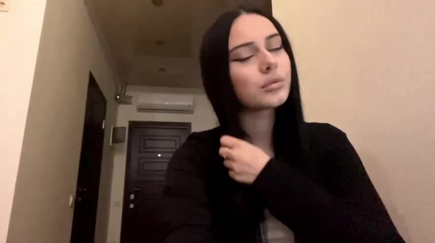 MadlynHales Приват Записи 2026-10-21