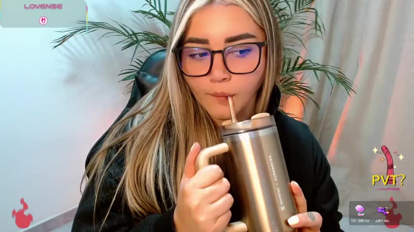 Lucia_star__ Приват Записи 2026-10-21