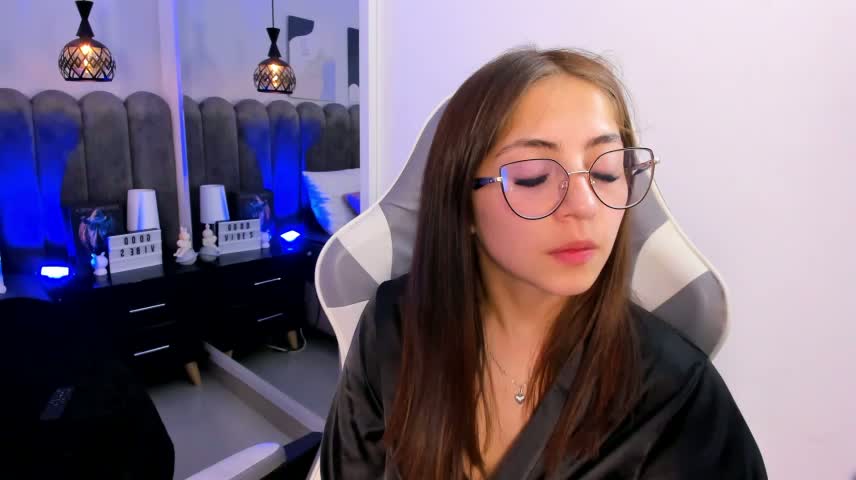 kely_morgan Приват Записи 2026-10-21