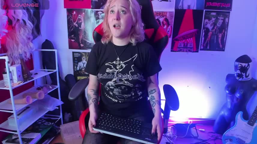 mistresscrowley666 Приват Записи 2026-10-22