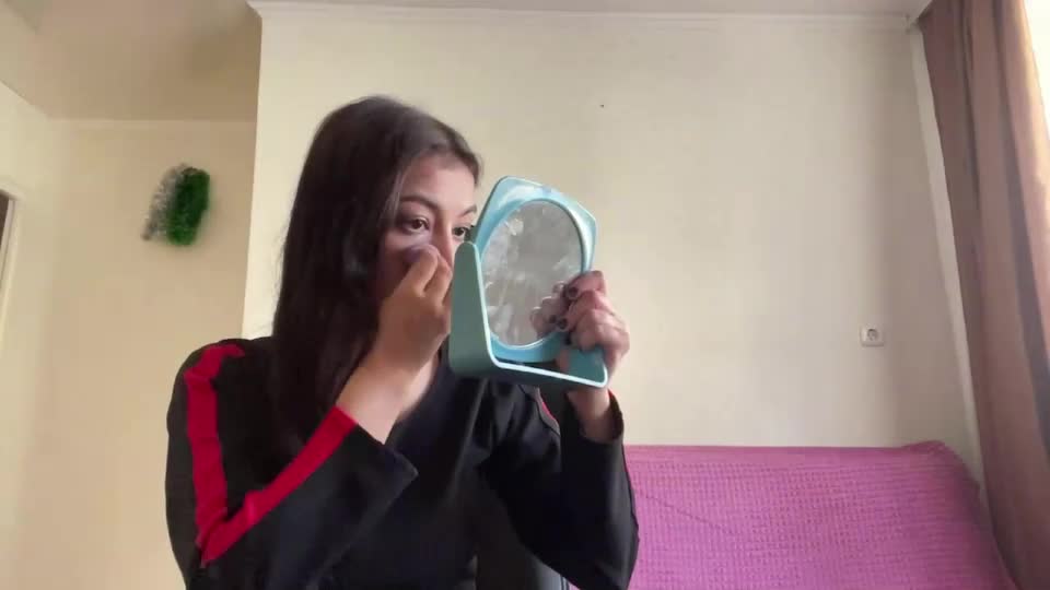 moriahgulati Приват Записи 2026-10-22