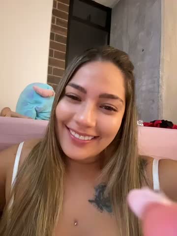 Latina_vanessa Приват Записи 2026-10-22