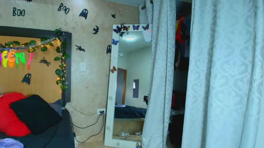 mialopez52 Приват Записи 2026-10-22