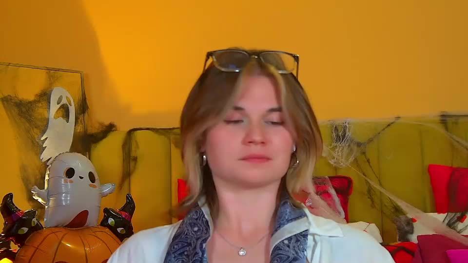 aliceallard Приват Записи 2026-10-22