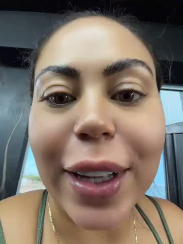 LariiHotWife Приват Записи 2026-10-23
