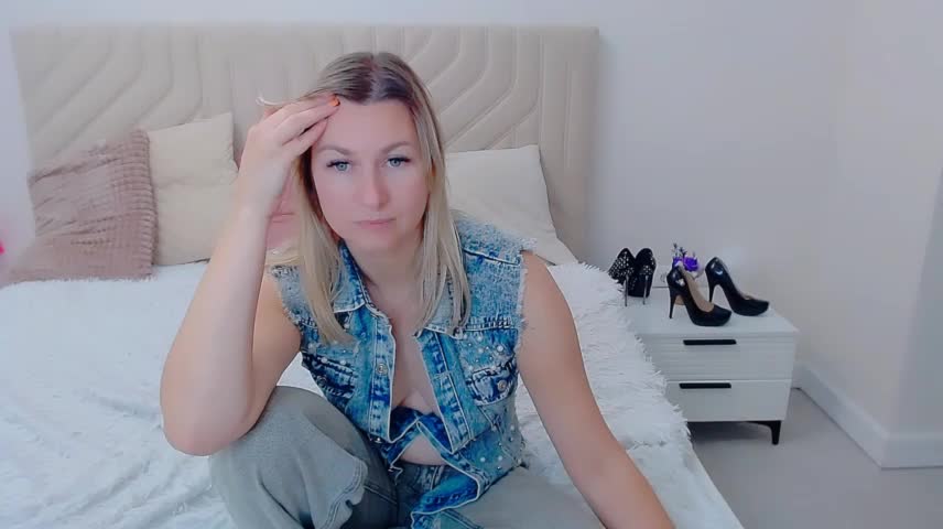 Incredible_Ariela Приват Записи 2026-10-23