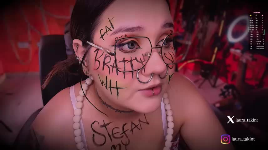 Laura_takint Приват Записи 2026-10-22