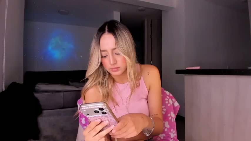 April_evan Приват Записи 2026-10-23