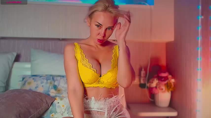 glorianikolson Приват Записи 2026-10-23