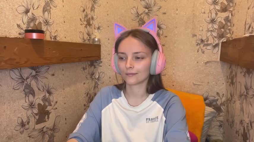 EmyMiu Приват Записи 2026-10-23