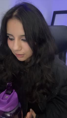 HollyPeachh Приват Записи 2026-10-23