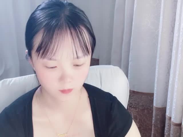 yiyi88888 Приват Записи 2026-10-23