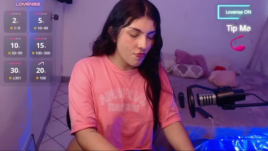 Mia_Lunee Приват Записи 2026-10-23