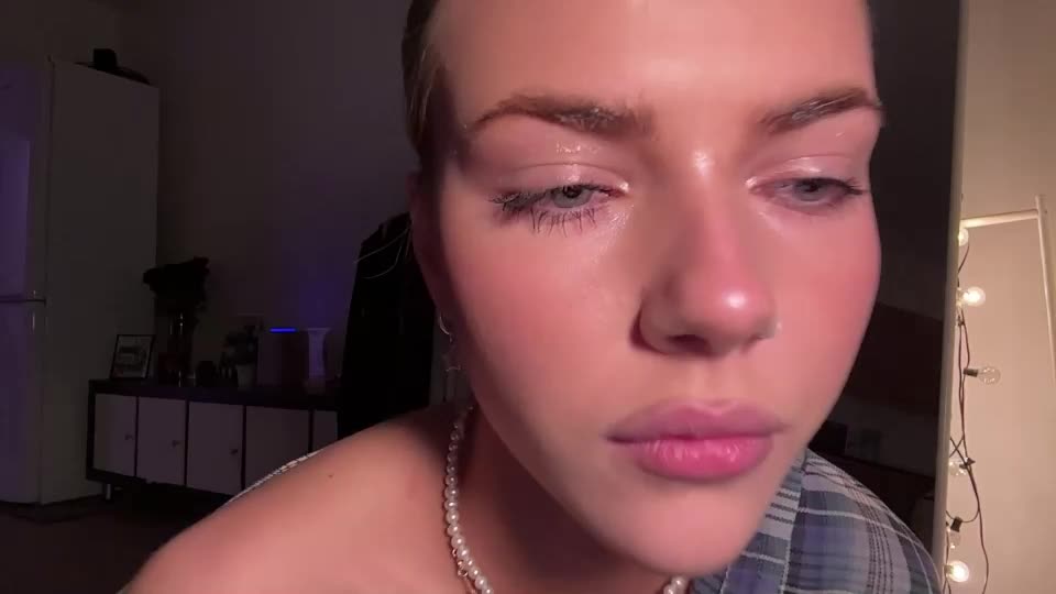 jacklynthomen Приват Записи 2026-10-24