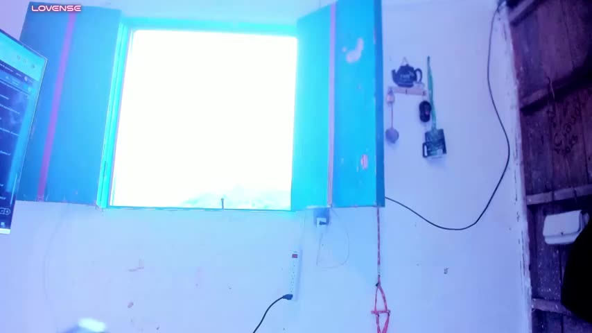 YlecyLeon Приват Записи 2026-10-24