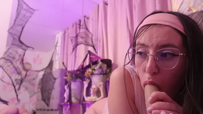 Sweet_Sammy_ Приват Записи 2026-10-24