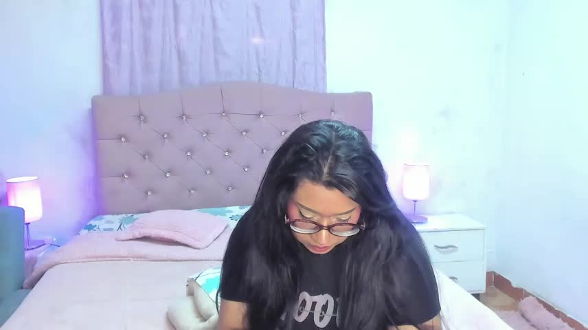 Latinabombsheell Приват Записи 2026-10-24