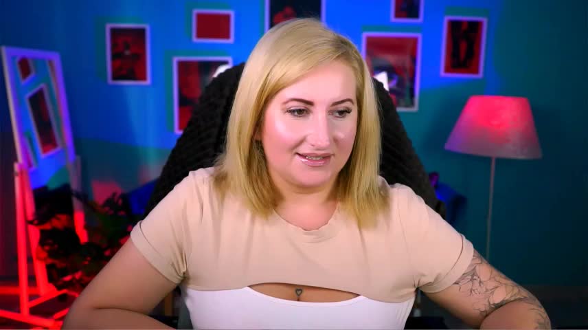VictoriaDaniel_2026-10-23_08-55-35_147 Приват Записи 2026-10-25