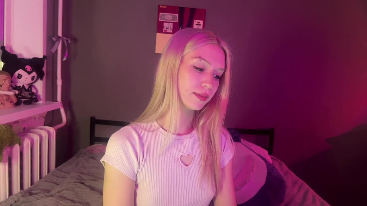 sexycute18 Приват Записи 2026-10-24