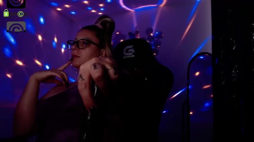 SonyaDevon Приват Записи 2026-10-25