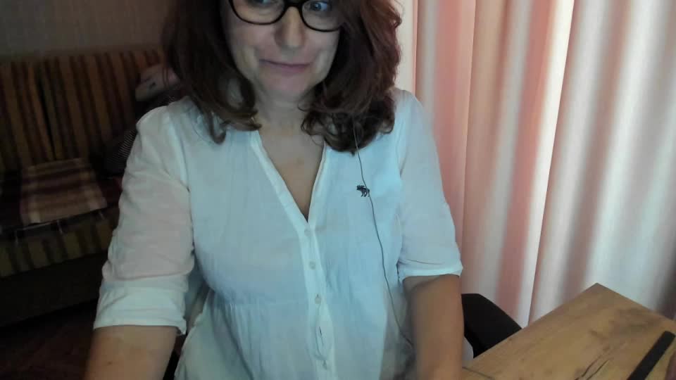 lauraoven Приват Записи 2026-10-25