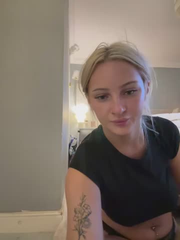 BlondieMbaddie Приват Записи 2026-10-25