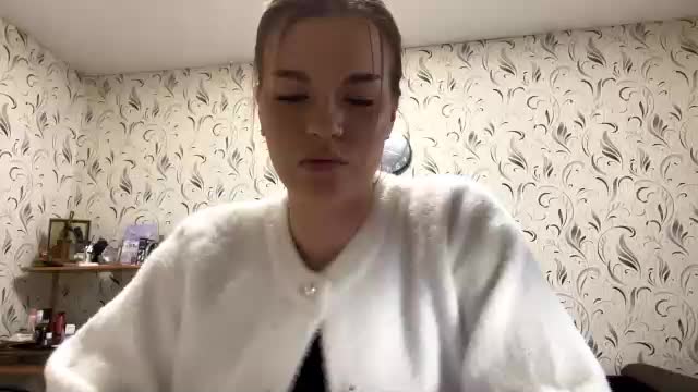 lillyhalas Приват Записи 2026-10-25