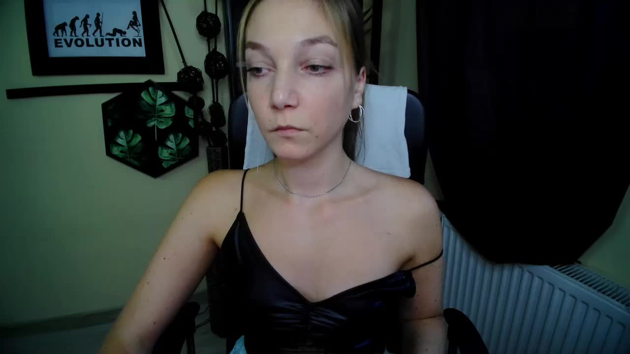EmillyExtasy Приват Записи 2026-10-25