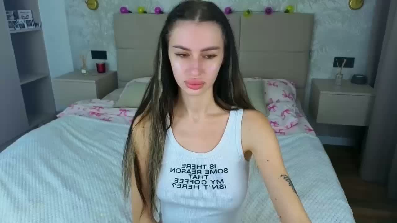 SnowWhiteee Приват Записи 2026-10-25