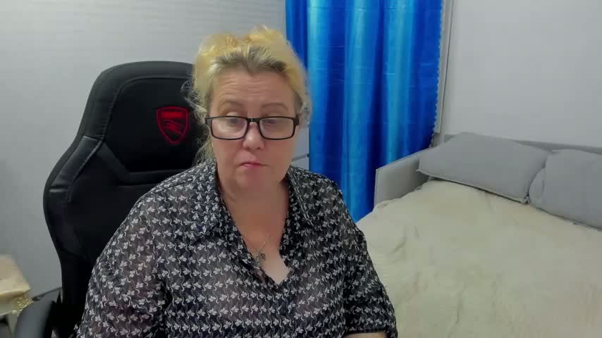 Frau_Marta Приват Записи 2026-10-25