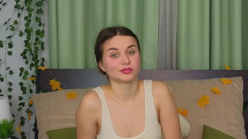 JulietteHembers Приват Записи 2026-10-26