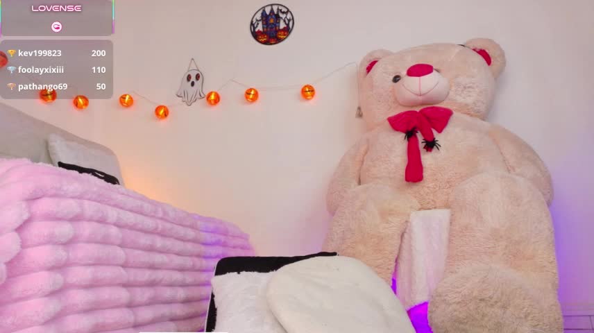 emmy_candy_18 Приват Записи 2026-10-26