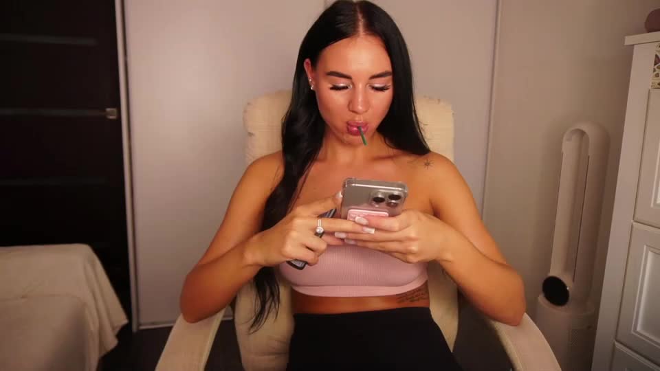 adeline_li Приват Записи 2026-10-26