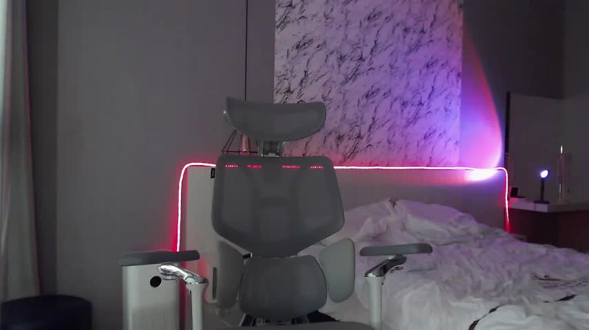 hailie_icon Приват Записи 2026-10-26