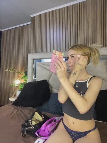Evie_demn Приват Записи 2026-10-26