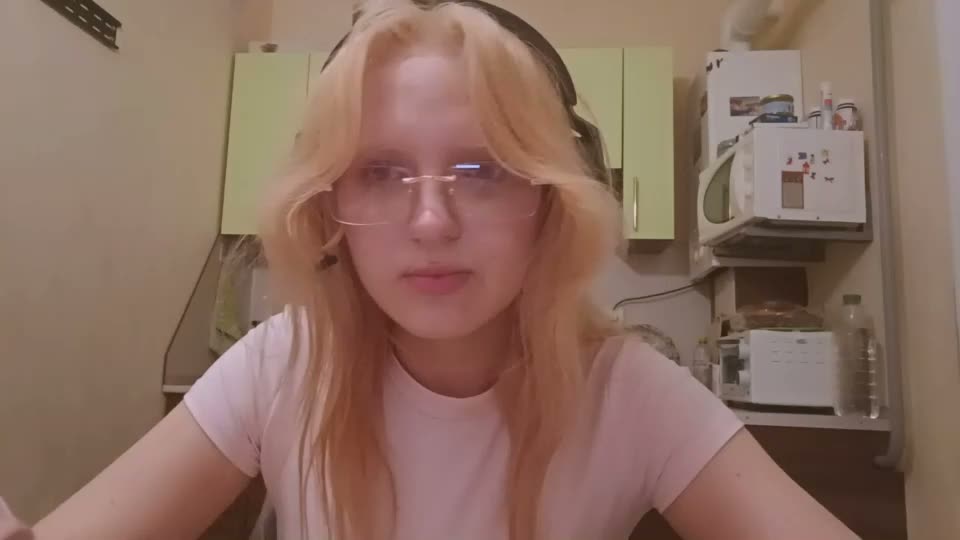 maishamccook Приват Записи 2026-10-27