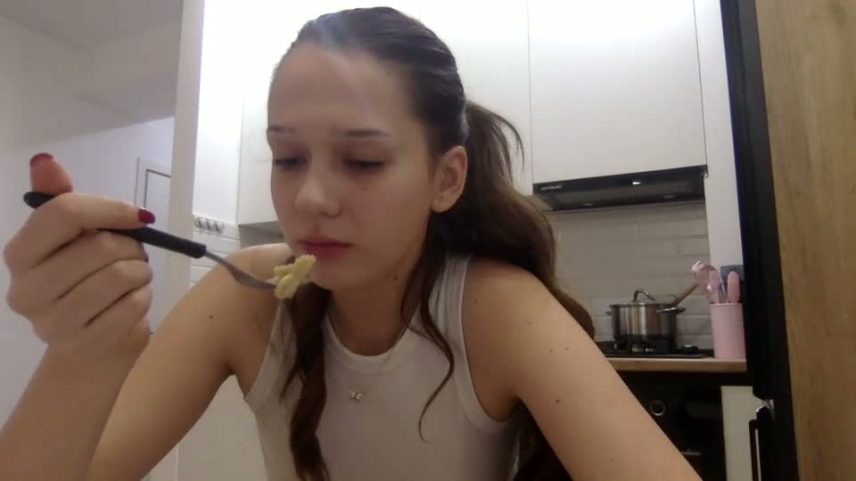 kerrialvez Приват Записи 2026-10-27