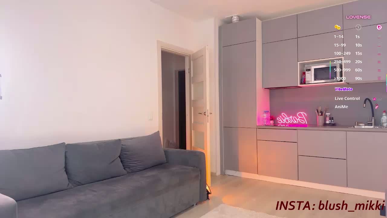 BlushMikki Приват Записи 2026-10-27