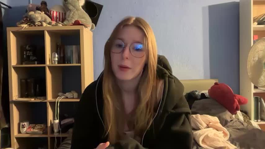 thepretiestgirlhere Приват Записи 2026-10-28